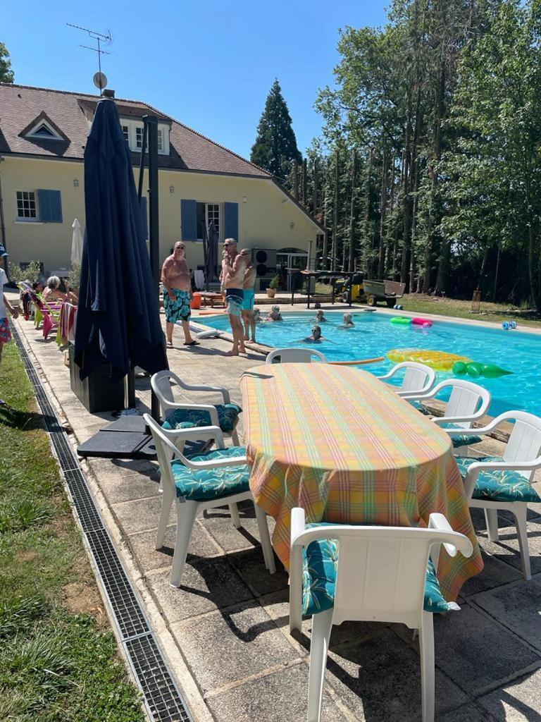 Le Clos Du Renard Sermaise  Bagian luar foto